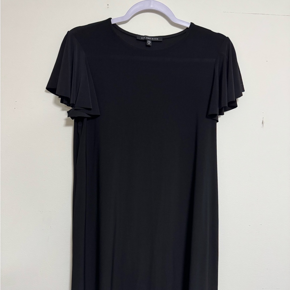 NIK AND NASH Black Flutter Sleeve Shift Dress